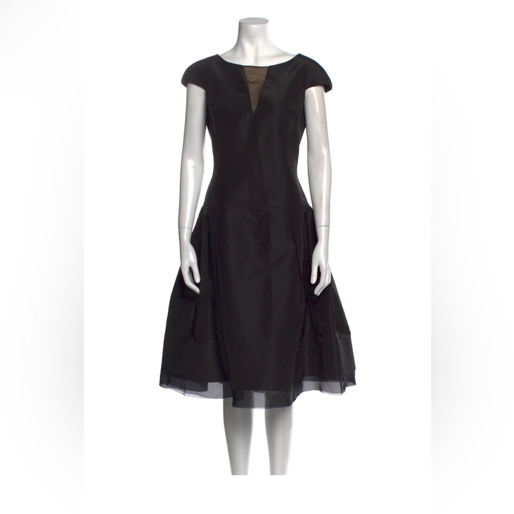 Oscar de la Renta silk a-line black dress sz 10